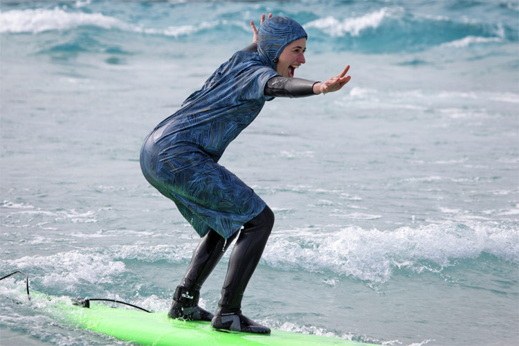 Finisterre Seasuit: the wetsuit for women surfers wishing to wear a hijab in the water | Photo: Finisterre