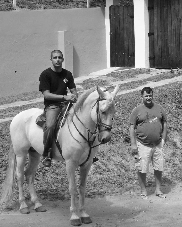 Pedro 'Scooby': his father taught him to ride a horse | Photo: Pedro Vianna Archive