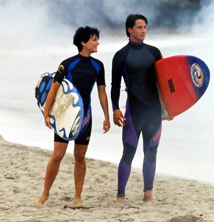 Lori Petty and Keanu Reeves: lovers in 'Point Break,' partners in surfing