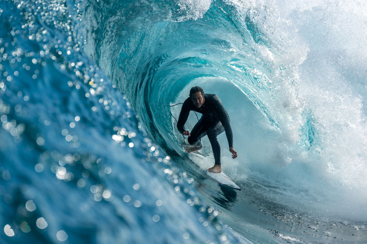 How do wetsuits work? The science of neoprene