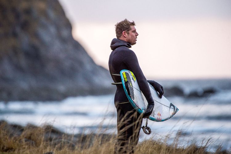 What is and how to treat a neoprene wetsuit allergy