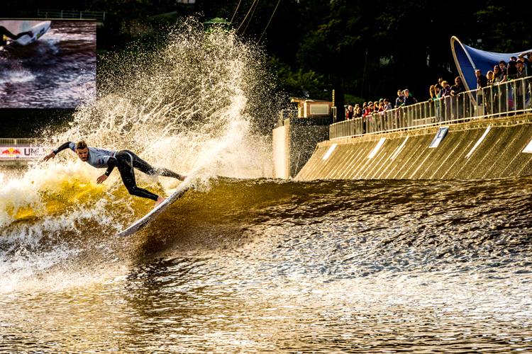 Wave pools: are they really necessary? | Photo: Red Bull