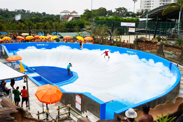wave rider pool