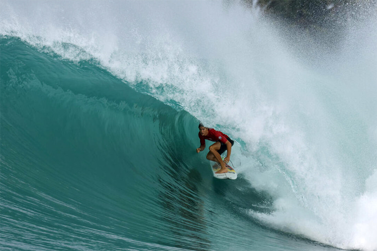 Winter Vincent: the champion excelled in stunning Nias waves | Photo: WSL